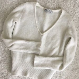 🔥ZARA white sweater